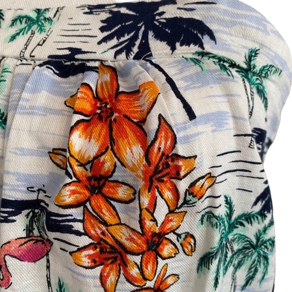 ✨NEW Old Navy Hawaiian Top✨ - Picture 4 of 8